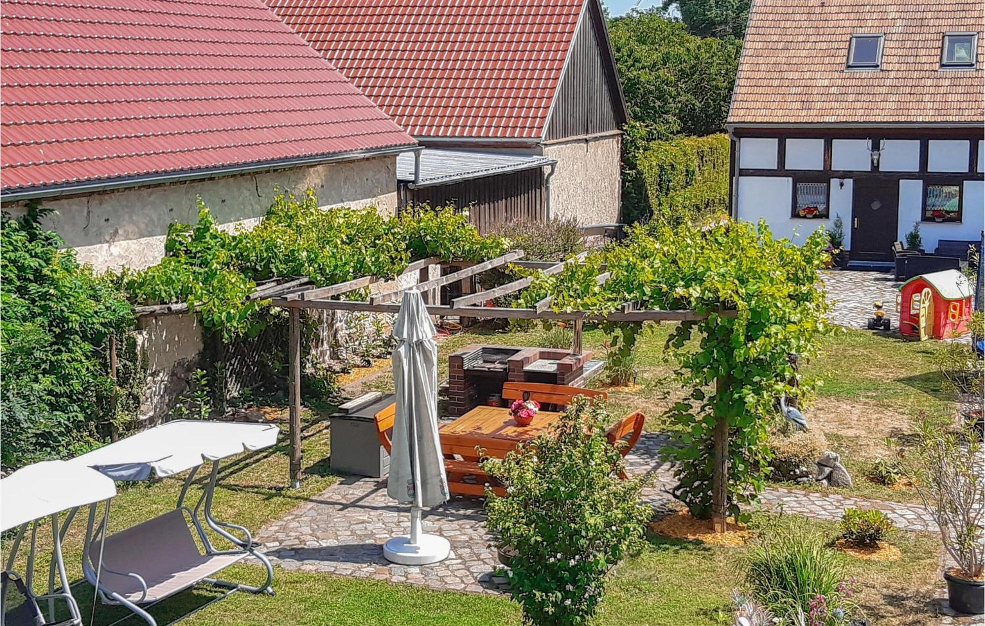 Nice Home In Neu Zauche Ot Caminche With Wifi Caminchen Eksteriør billede